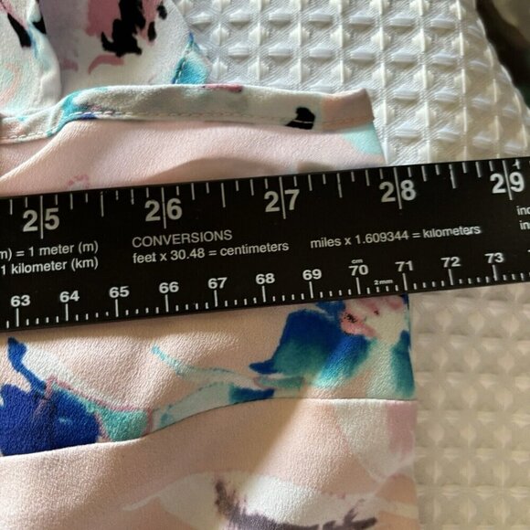 Lane Bryant Pink Floral Flutter Sleeve Cascading Ruffle Front Size 26 Top Shirt - Picture 10 of 12